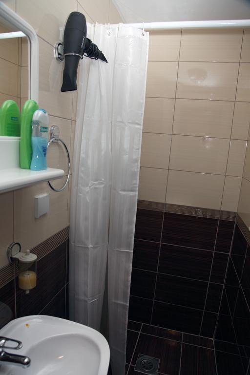 Silver House Hostel Čačak Pokoj fotografie