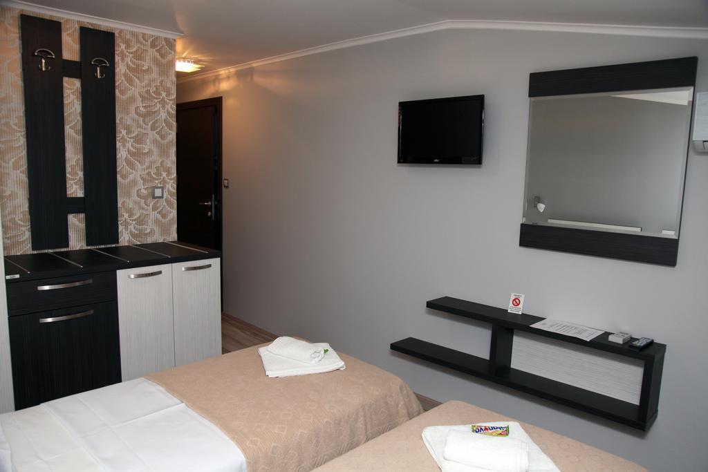 Silver House Hostel Čačak Pokoj fotografie