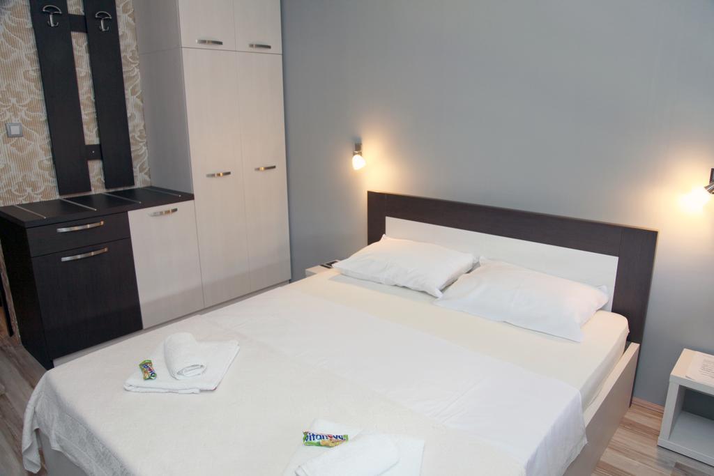 Silver House Hostel Čačak Pokoj fotografie
